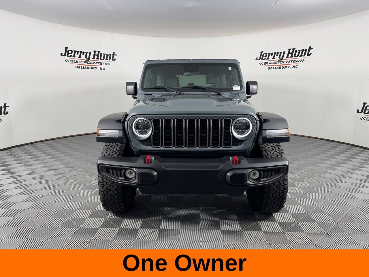 Used 2025 Jeep Wrangler Unlimited Rubicon image 5