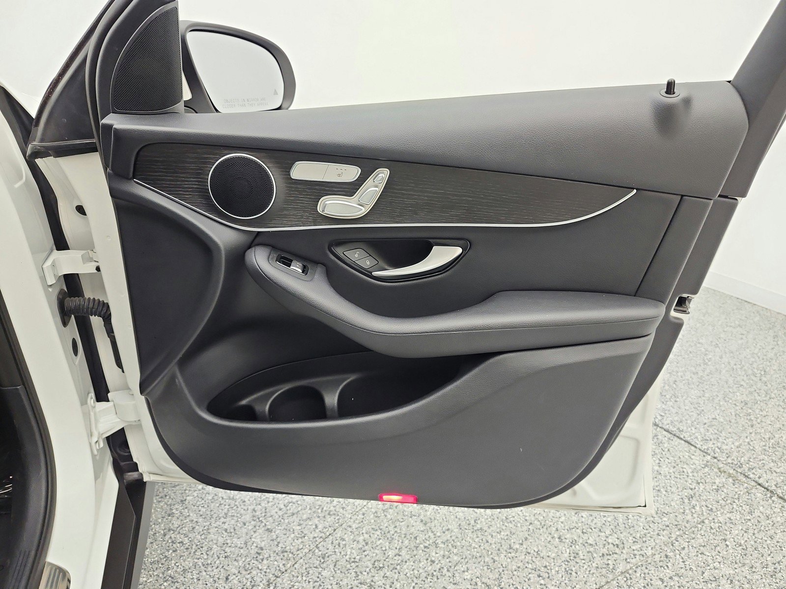 Certified 2022 Mercedes-Benz GLC 300 image 25