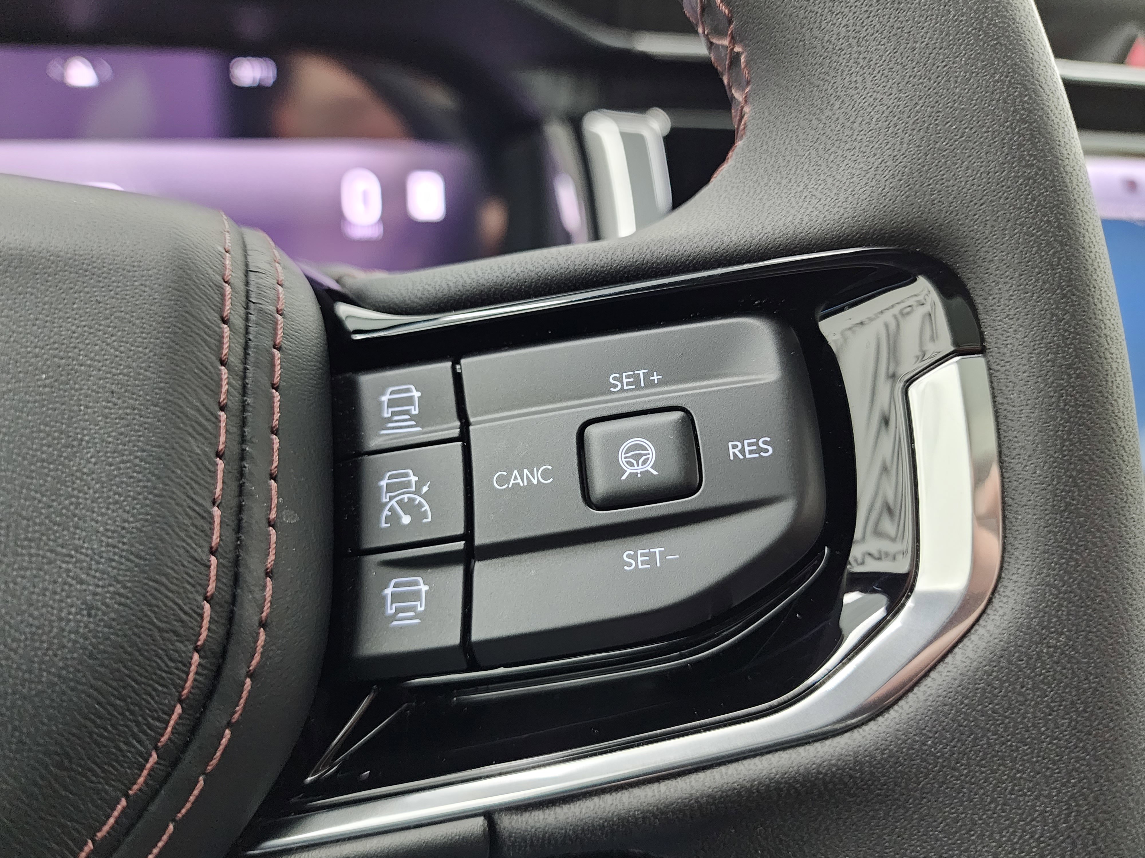 Used 2024 Jeep Wagoneer Launch Edition image 14