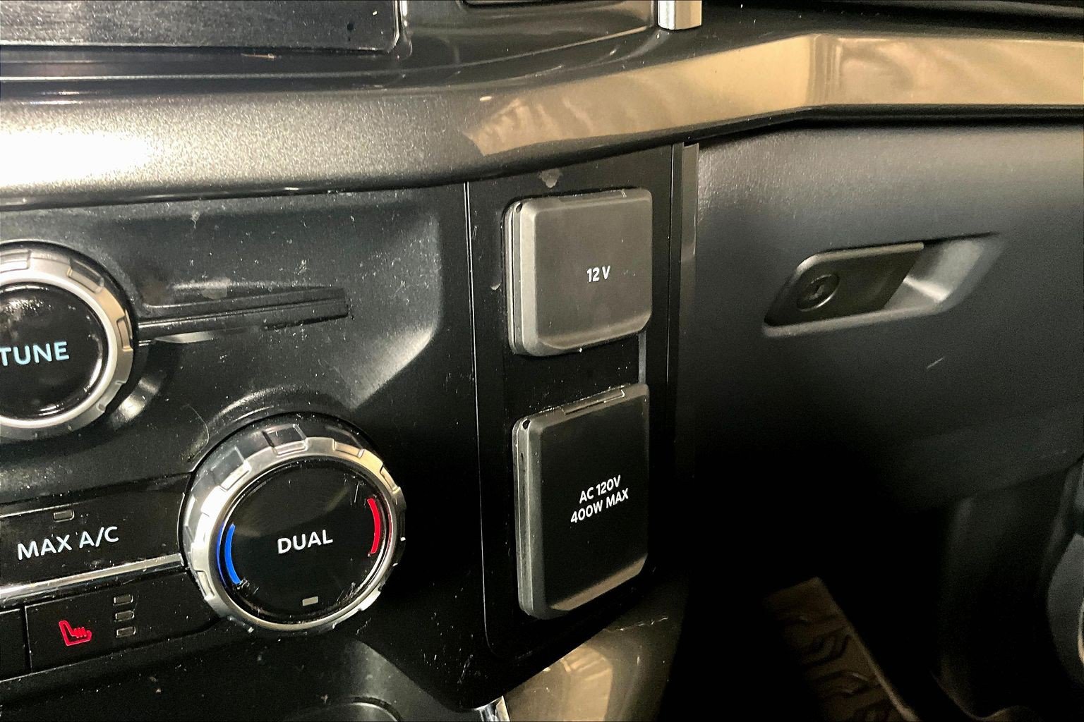 Used 2023 Ford F150 XLT AWD/4WD image 18