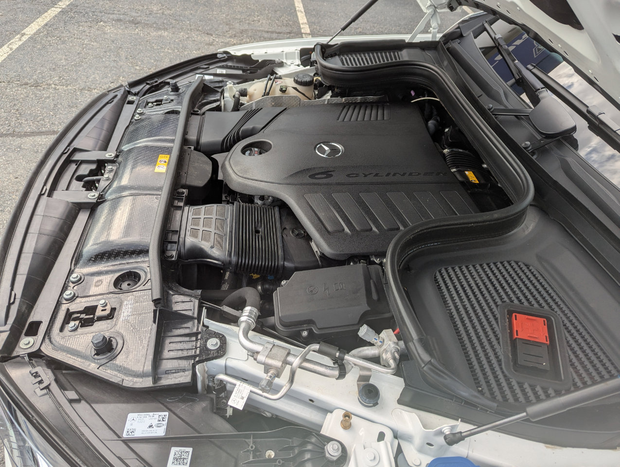 Used 2024 Mercedes-Benz GLE 450 4MATIC image 52