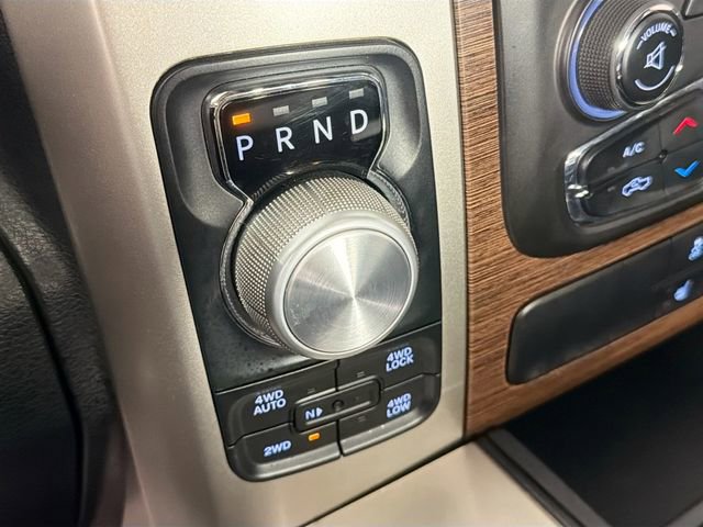 Used 2018 RAM 1500 Laramie w/ Convenience Group AWD/4WD image 17