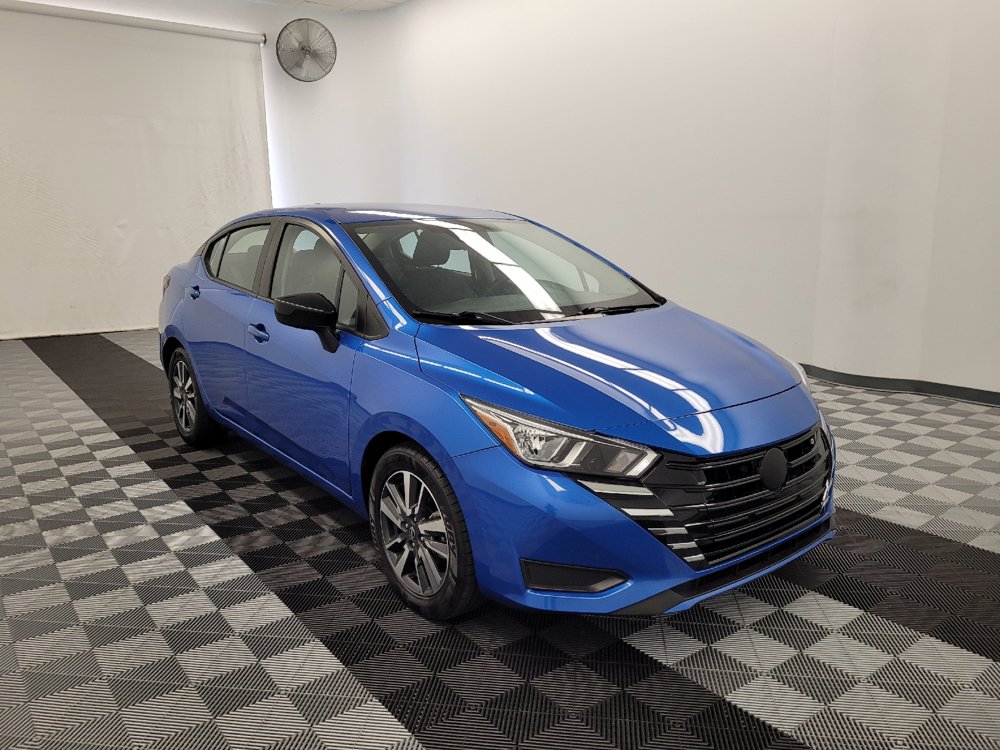 Used 2024 Nissan Versa SV FWD image 13
