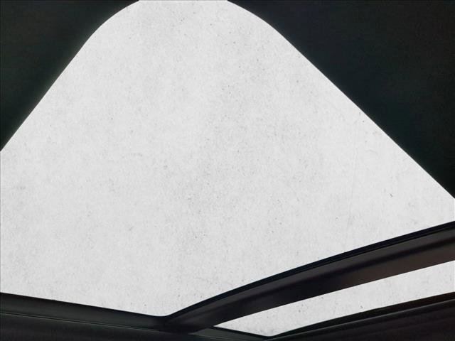 Used 2023 Land Rover Range Rover Sport SE Dynamic image 20