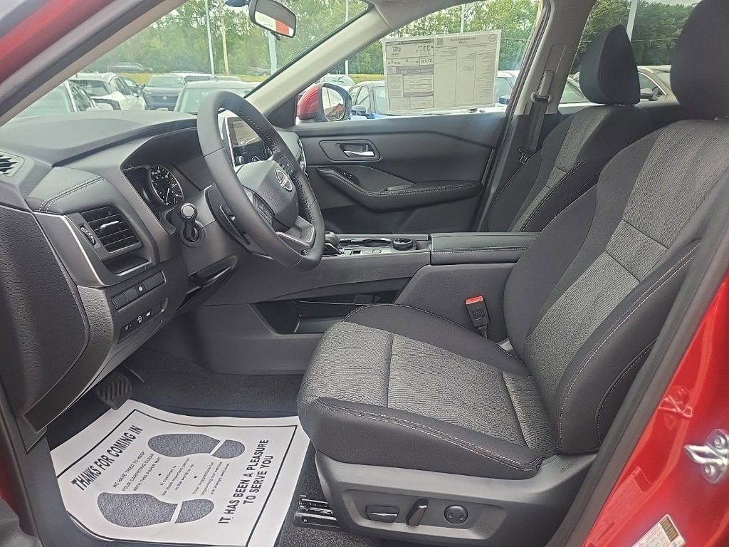 New 2026 Nissan Rogue SV image 9