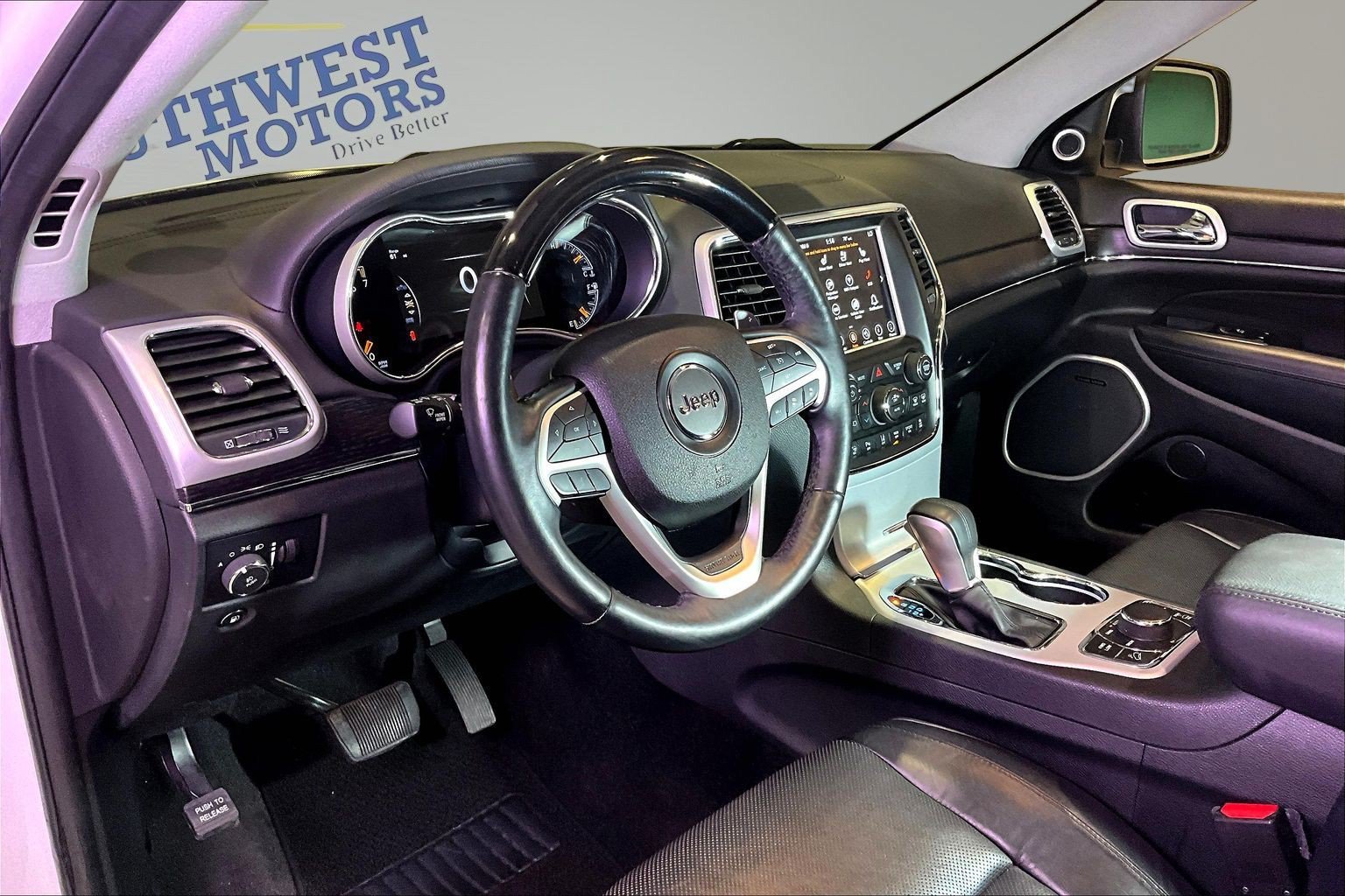 Used 2018 Jeep Grand Cherokee Summit w/ Platinum Series Group AWD/4WD image 17
