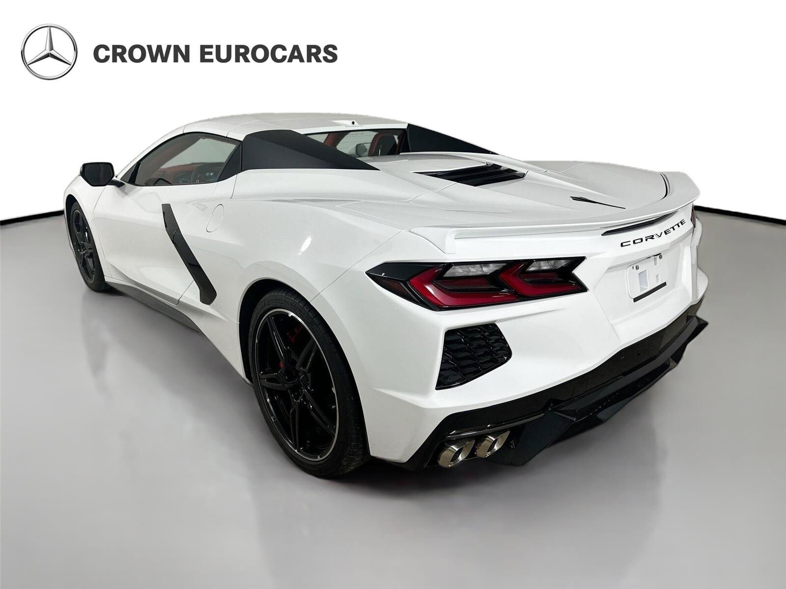 Used 2024 Chevrolet Corvette Stingray Premium Conv RWD image 4