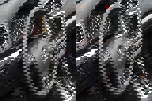 Used 2015 Volkswagen Eos Komfort image 12