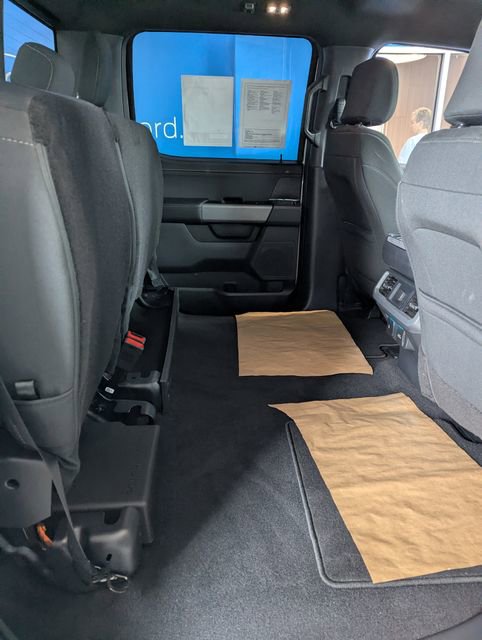 Used 2025 Ford F150 XLT w/ Equipment Group 302A MID image 15