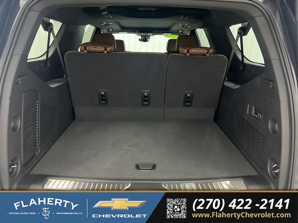 New 2026 Chevrolet Suburban High Country AWD/4WD image 20