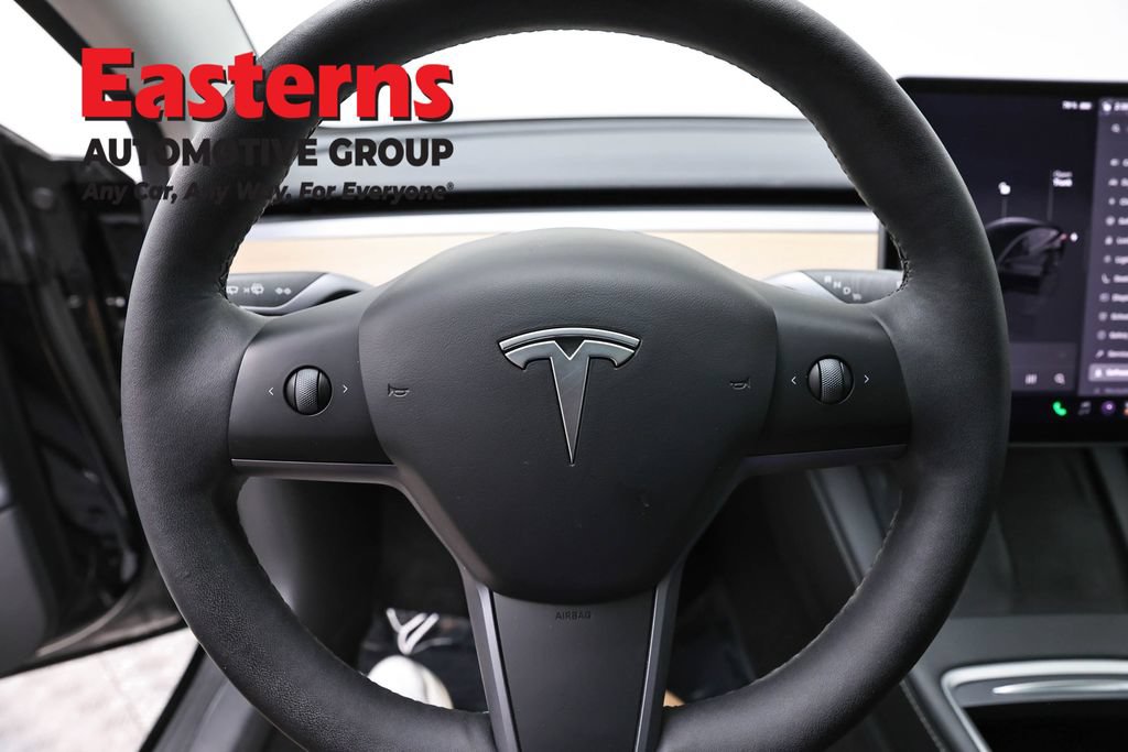 Used 2023 Tesla Model 3 Standard Range RWD image 10