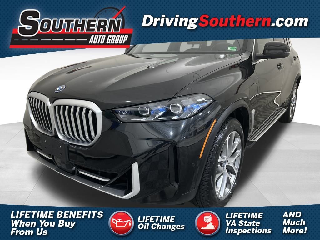 Used 2025 BMW X5 xDrive50e image 1