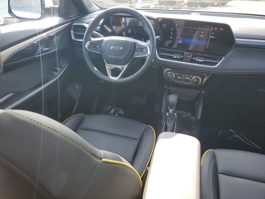 Used 2024 Chevrolet TrailBlazer ACTIV w/ Convenience Package image 12