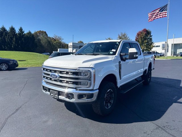 Used 2023 Ford F250 Lariat w/ Lariat Ultimate Package AWD/4WD image 3