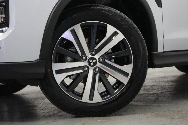 New 2026 Mitsubishi Outlander Sport ES image 3