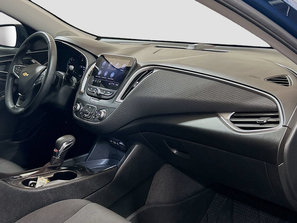 Used 2024 Chevrolet Malibu RS w/ LPO, Floor Liner Package FWD image 24