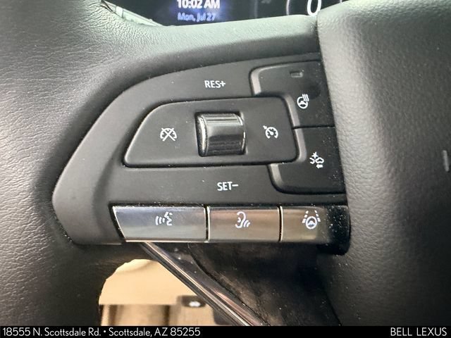 Used 2023 Cadillac Escalade ESV Premium Luxury w/ LPO, Floor Liner Package AWD/4WD image 20
