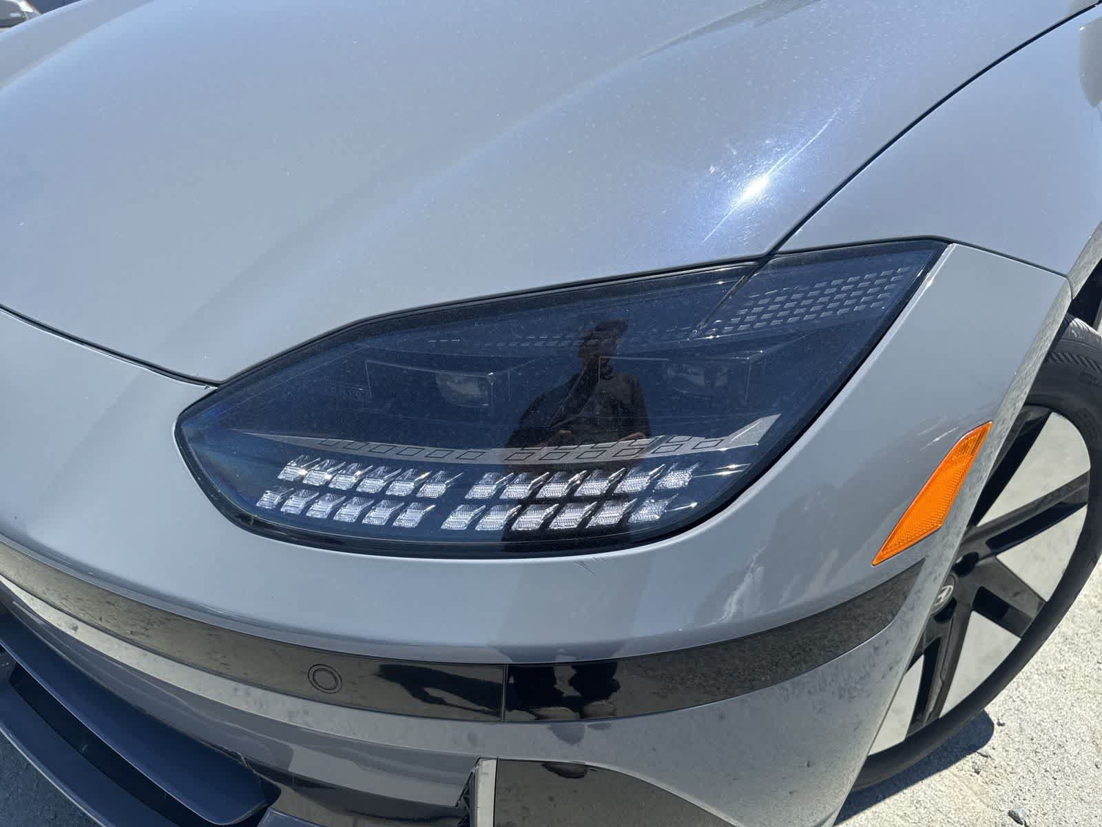 Used 2024 Hyundai Ioniq 6 SE RWD image 9