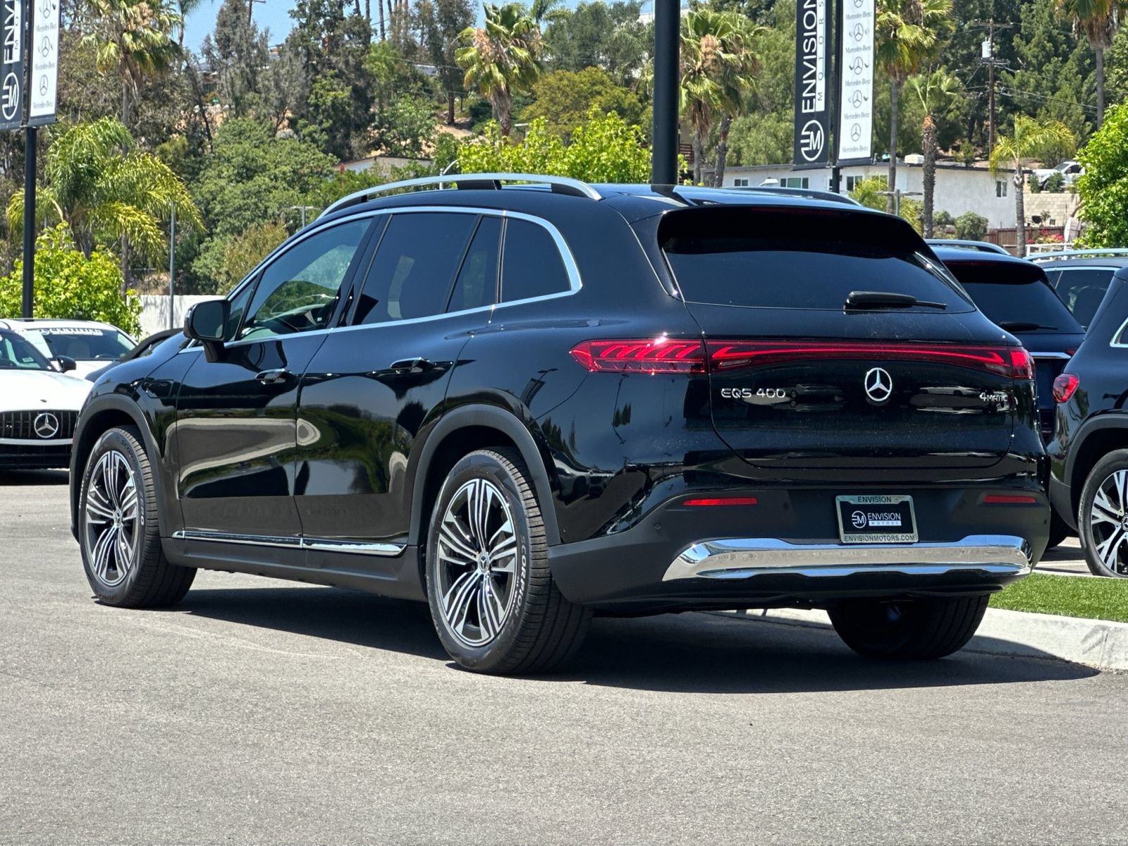 New 2026 Mercedes-Benz EQS 400 4MATIC SUV image 5