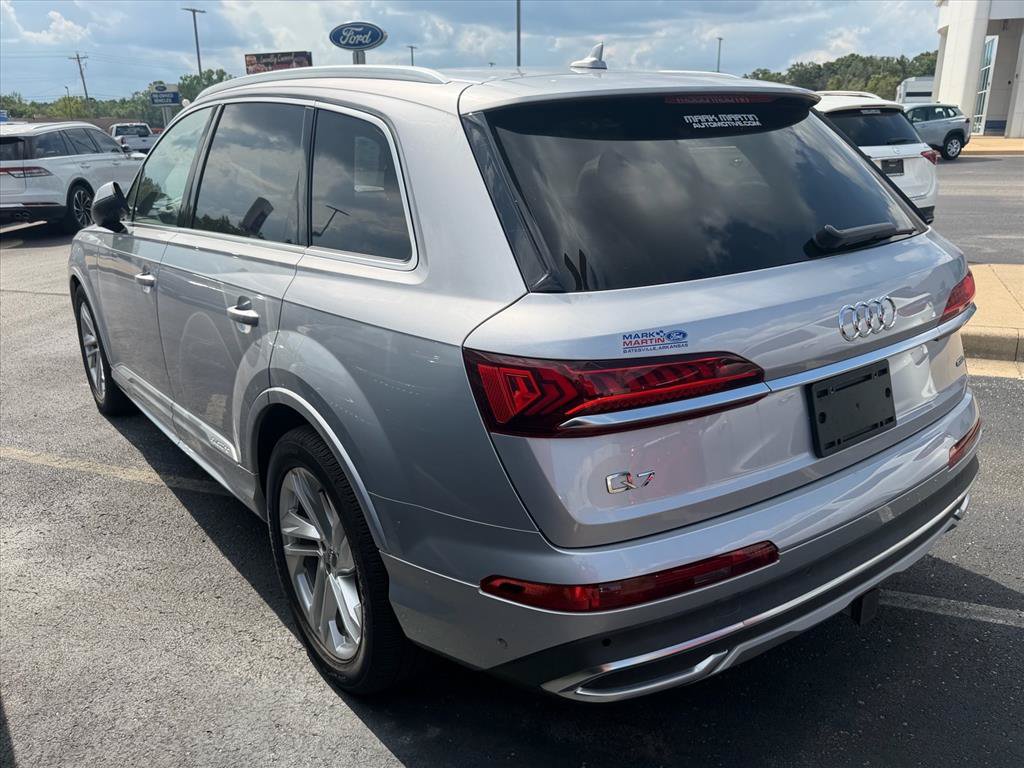 Used 2021 Audi Q7 3.0T Prestige AWD/4WD image 5