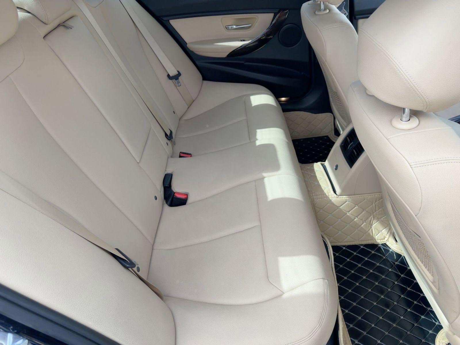 Used 2017 BMW 320i xDrive Sedan image 29