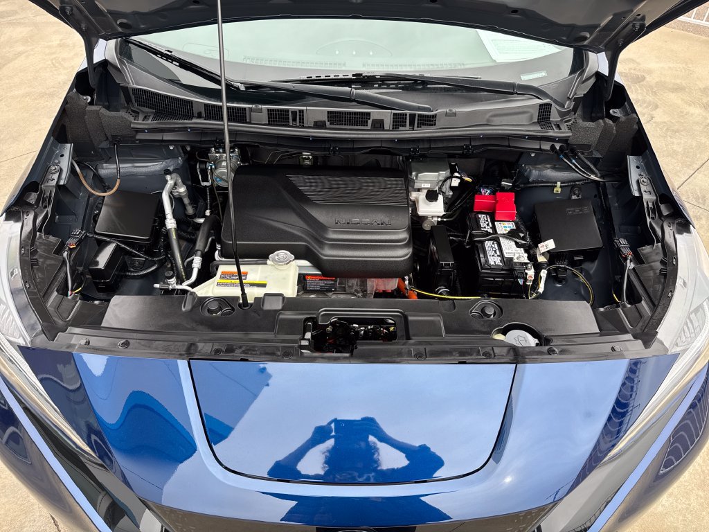 Used 2025 Nissan Leaf S FWD image 19