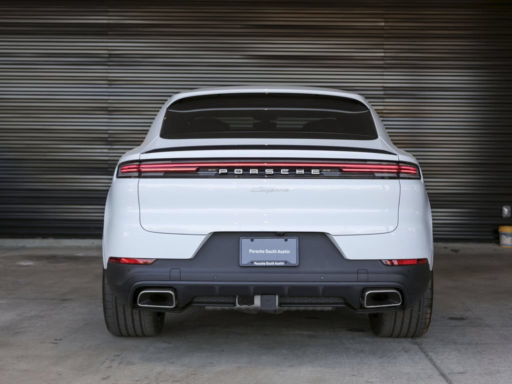 Certified 2026 Porsche Cayenne Coupe AWD/4WD image 7