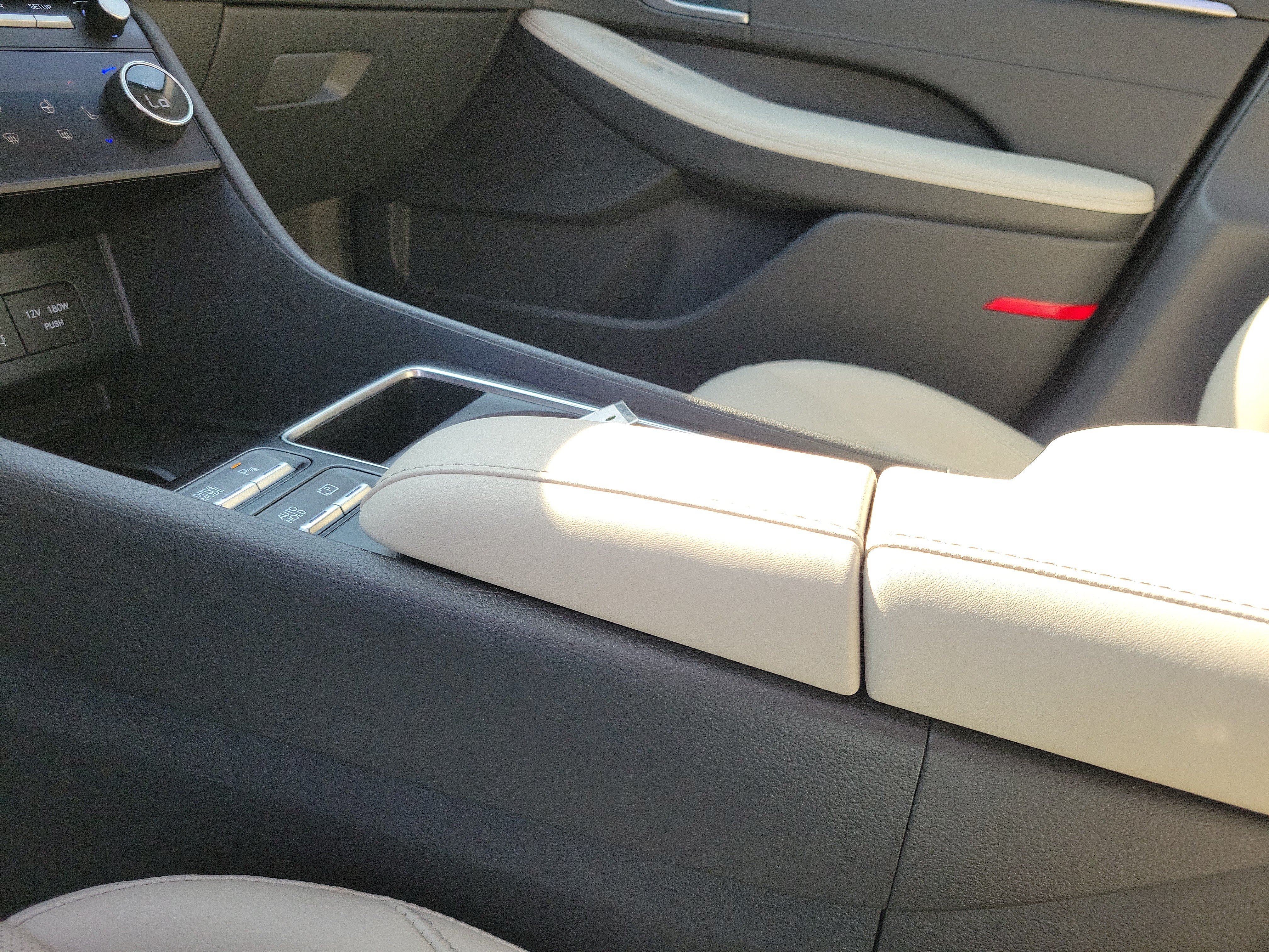 Used 2024 Hyundai Sonata Limited FWD image 29