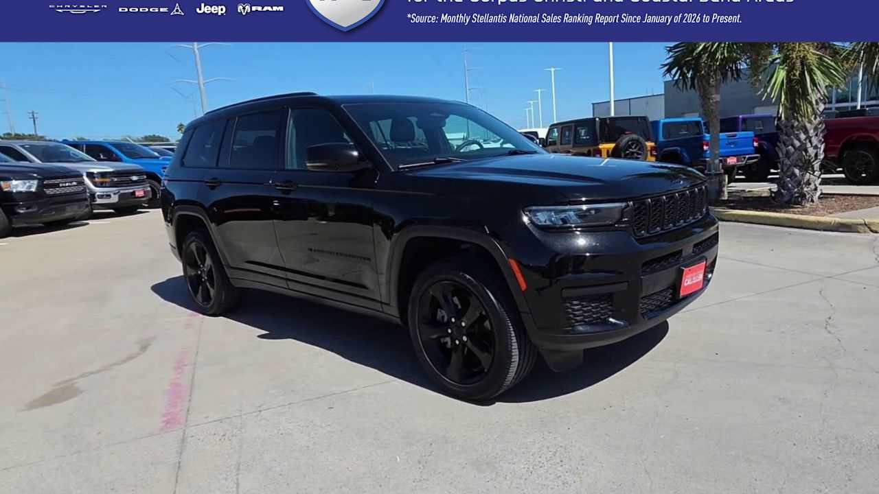 Used 2024 Jeep Grand Cherokee L Altitude AWD/4WD image 2