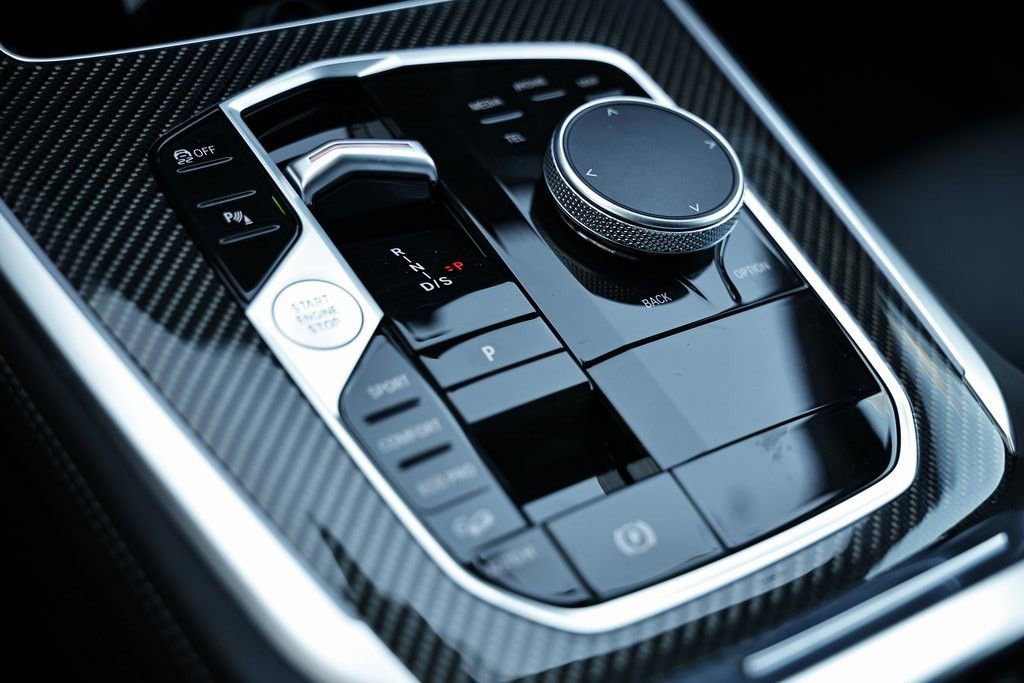 New 2026 BMW X5 M60i w/ Climate Comfort Package image 39