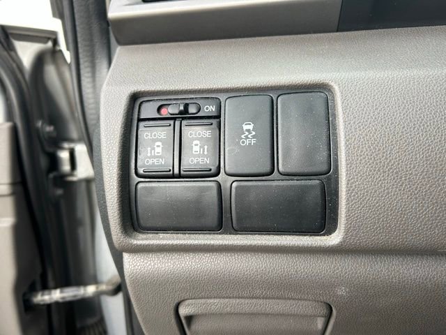 Used 2016 Honda Odyssey EX image 17