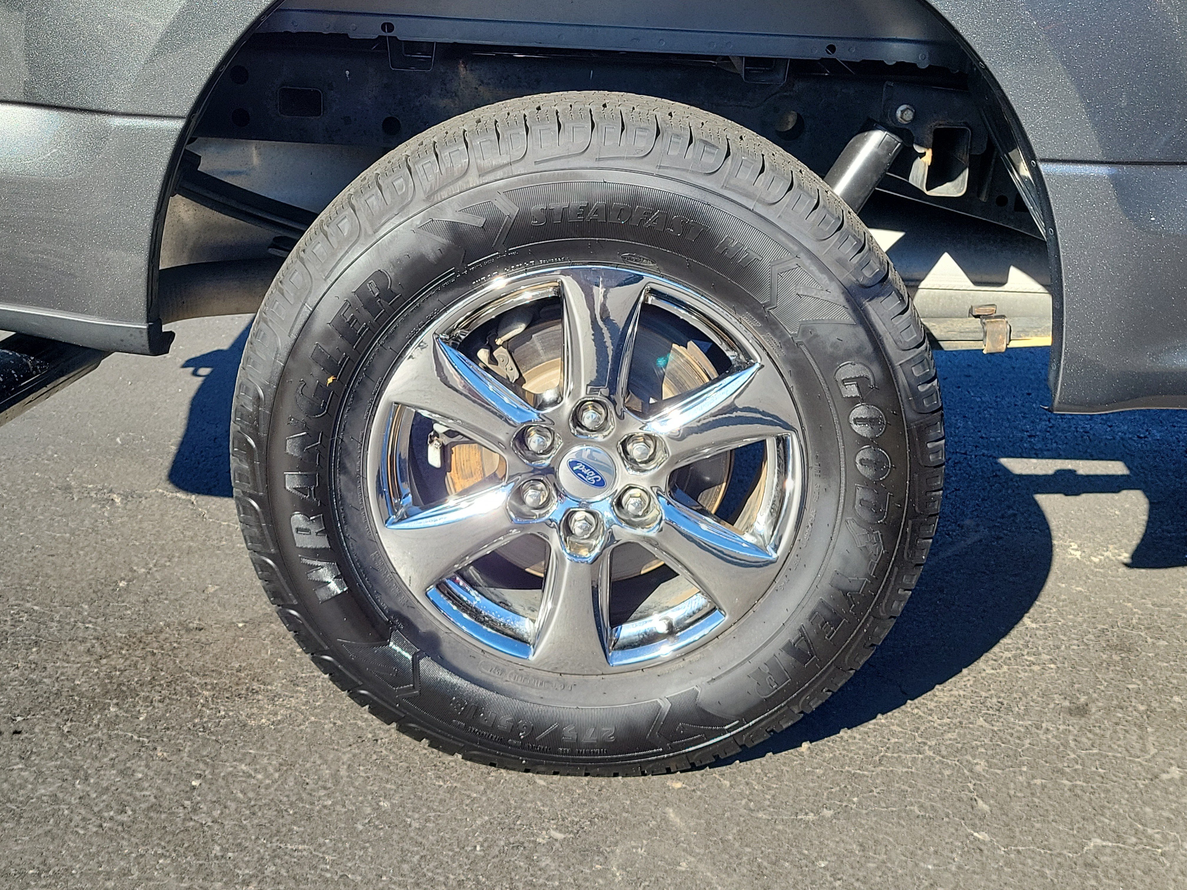 Used 2020 Ford F150 XLT w/ Equipment Group 302A Luxury AWD/4WD image 5