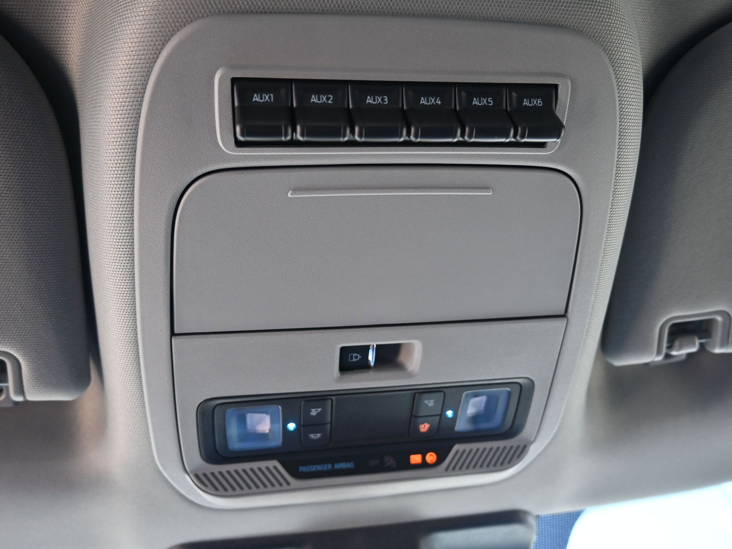 New 2026 Ford F550 4x4 Supercab Super Duty image 30