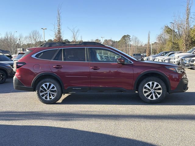 Used 2021 Subaru Outback Premium image 3