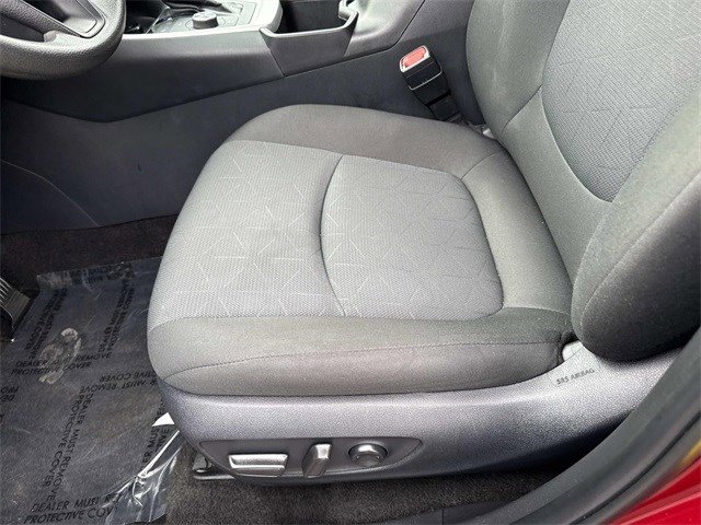 Used 2024 Toyota RAV4 XLE image 15