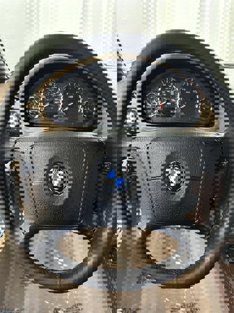 Used 1998 BMW Z3 1.9 image 15