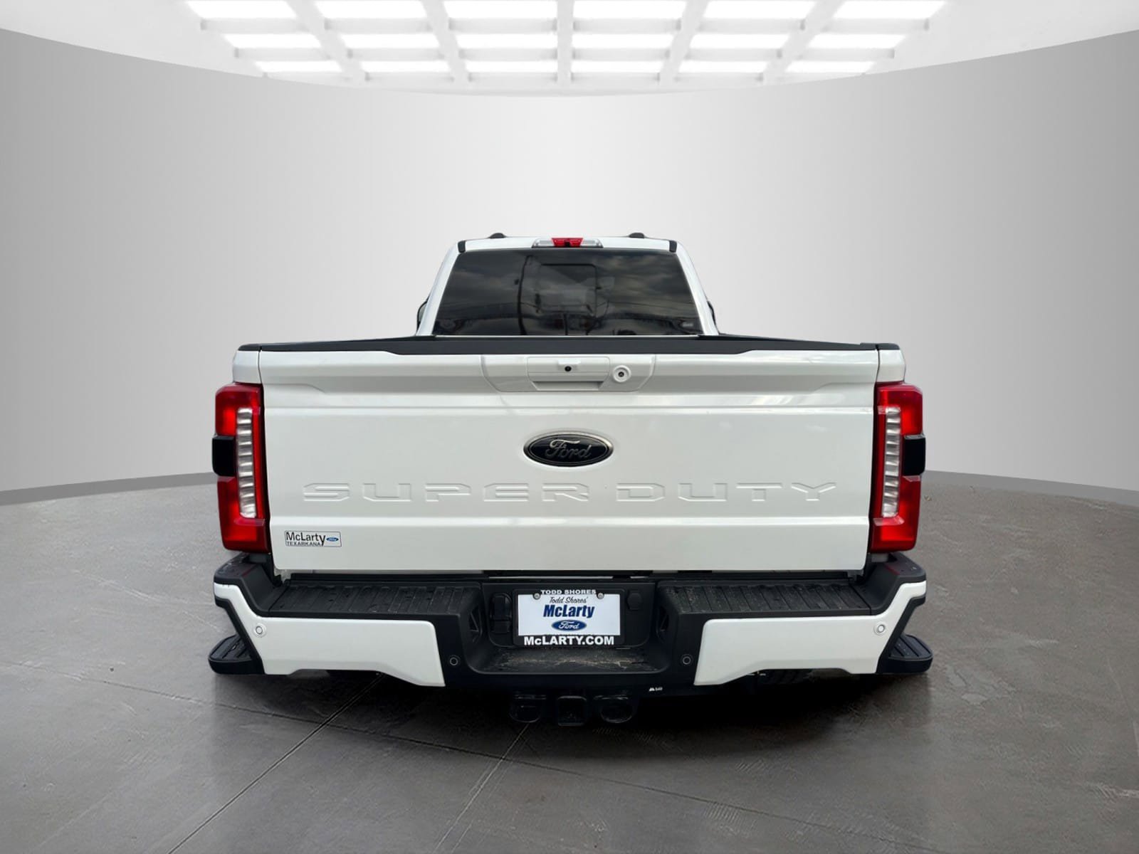 New 2026 Ford F350 Lariat w/ Black Appearance Package image 5