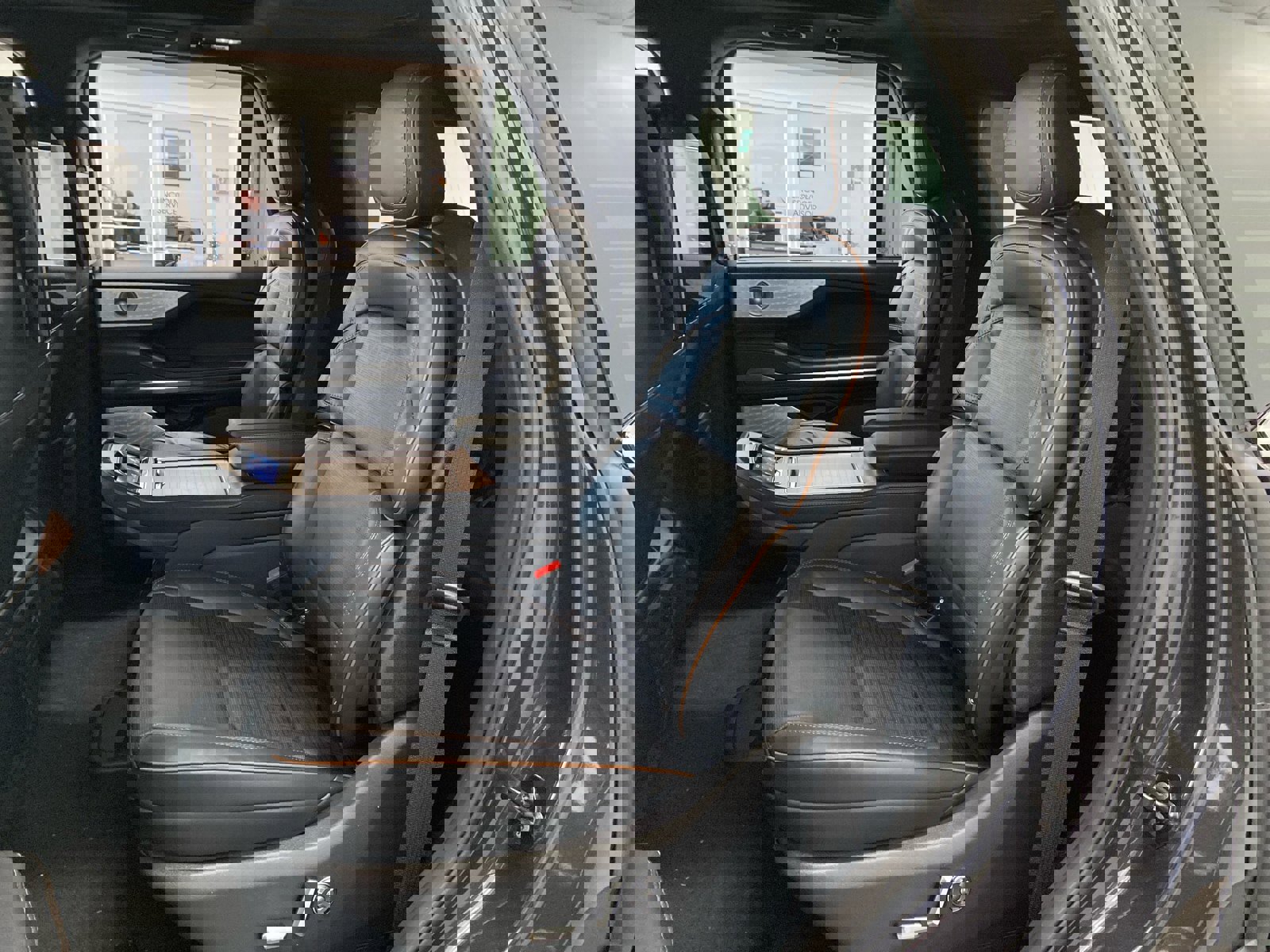 New 2025 Lincoln Navigator Black Label image 10