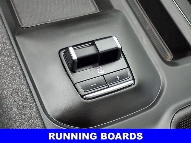 Used 2024 GMC Sierra 2500 AT4 w/ AT4 Premium Plus Package AWD/4WD image 15