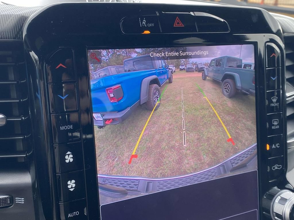 New 2026 RAM 1500 Big Horn AWD/4WD image 24
