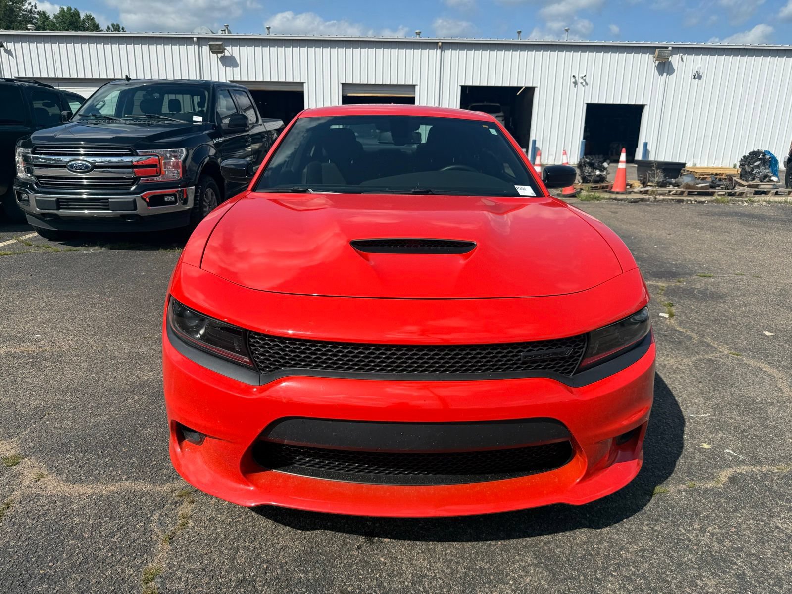 Used 2022 Dodge Charger GT w/ Blacktop Package AWD/4WD image 2