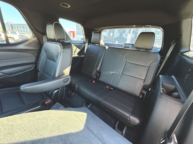 Used 2023 Chevrolet Traverse Premier w/ Redline Edition image 26
