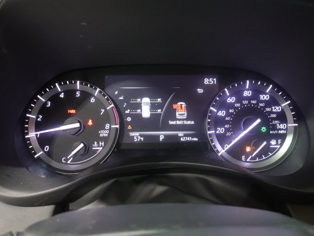 Used 2021 Toyota Highlander Platinum AWD/4WD image 38