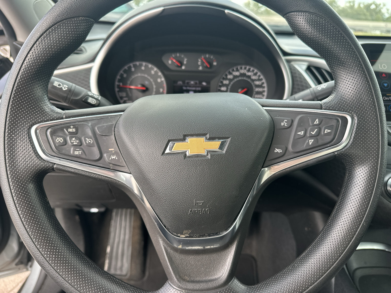 Used 2024 Chevrolet Malibu LT FWD image 16