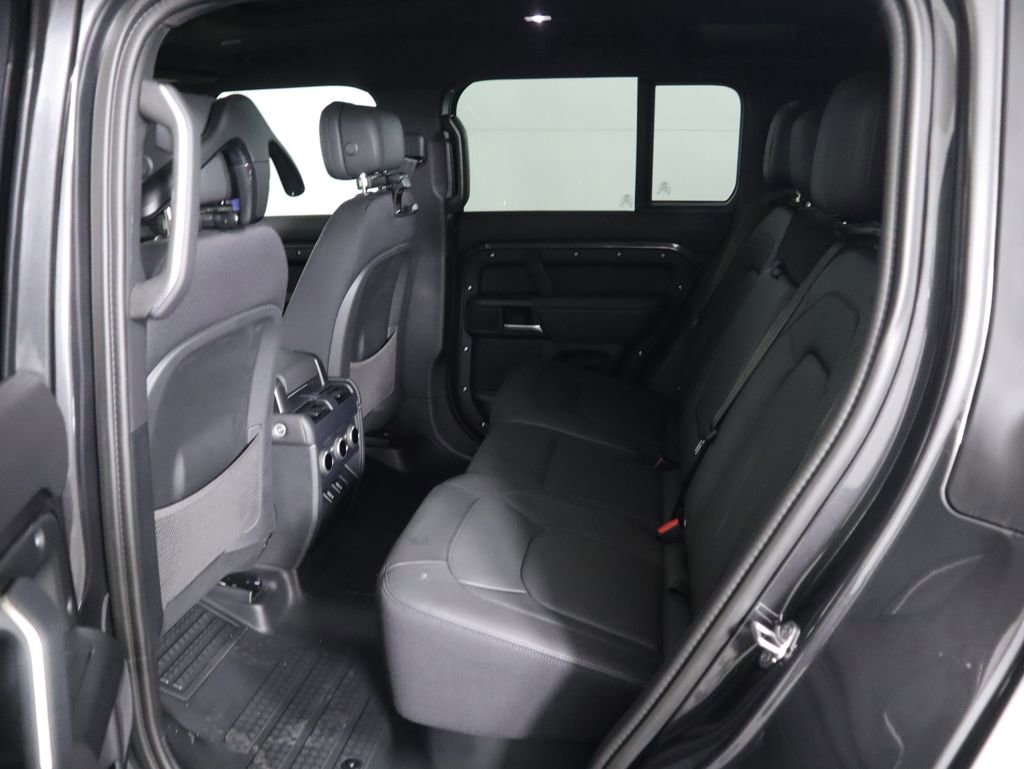 New 2026 Land Rover Defender 110 V8 image 22