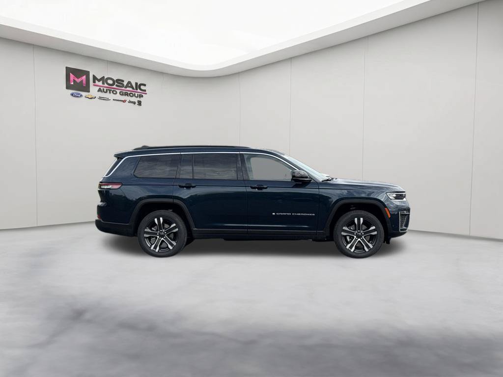 New 2027 Jeep Grand Cherokee L Limited AWD/4WD image 8