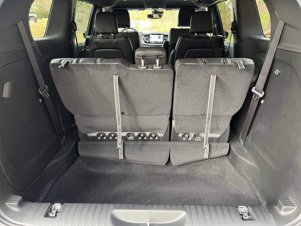 New 2026 Chrysler Pacifica Select image 18