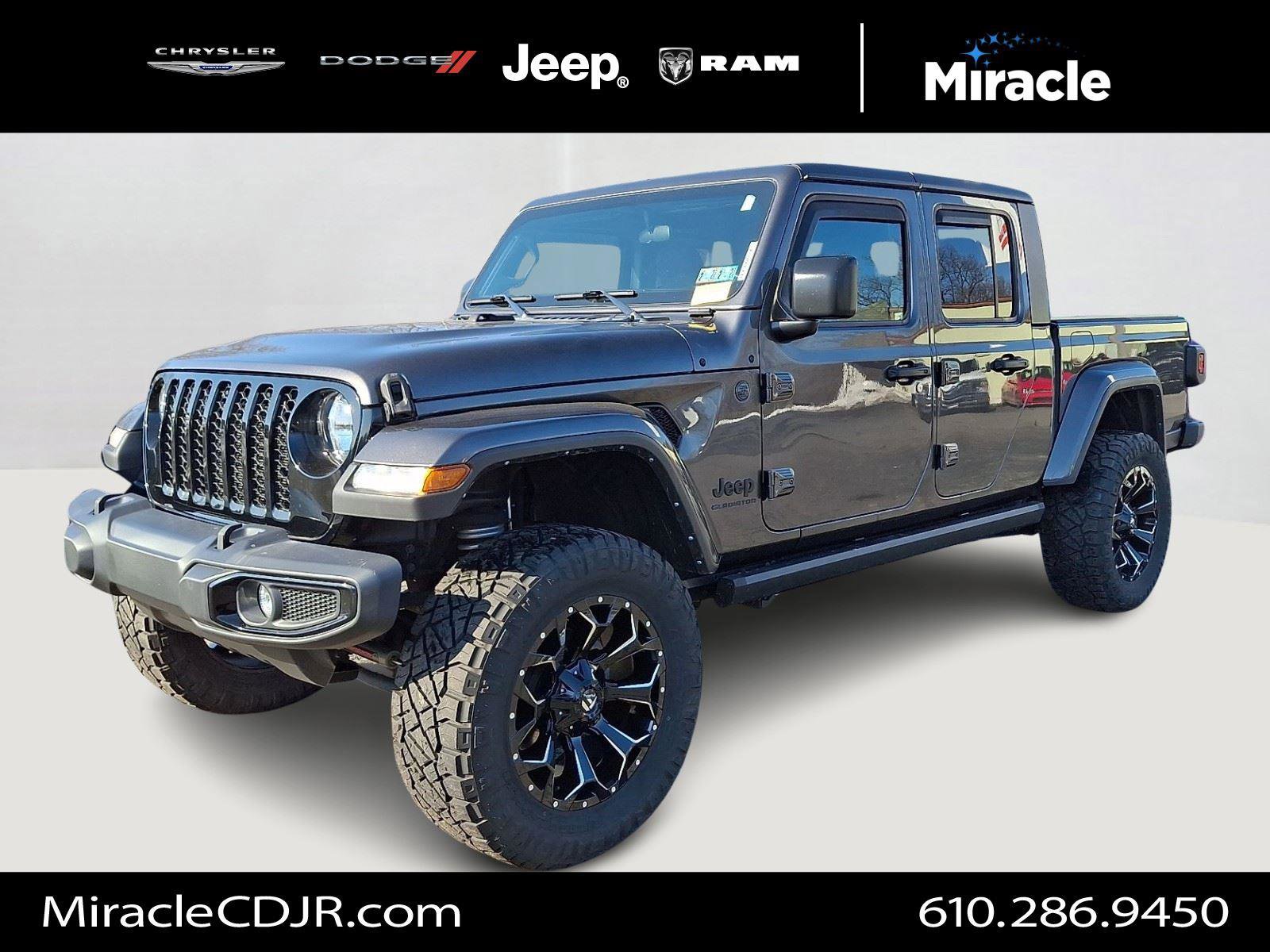 Certified 2022 Jeep Gladiator Sport image 3