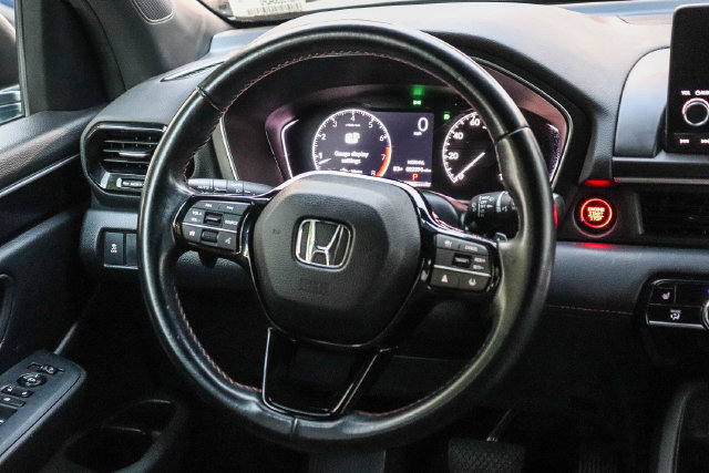 Used 2024 Honda Pilot Sport image 16