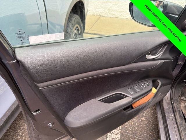 Used 2019 Honda Insight EX image 16